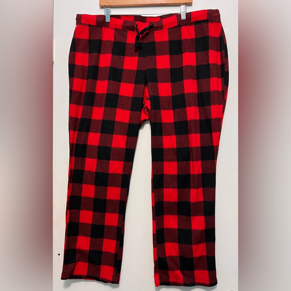 Plaid Red and Black Women’s Pajama Bottoms